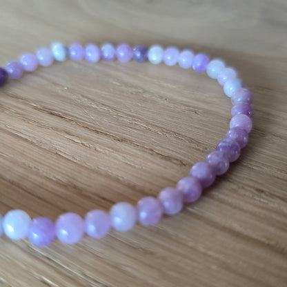 Lepidoliet Kogelarmband · 4 mm · Elastiek