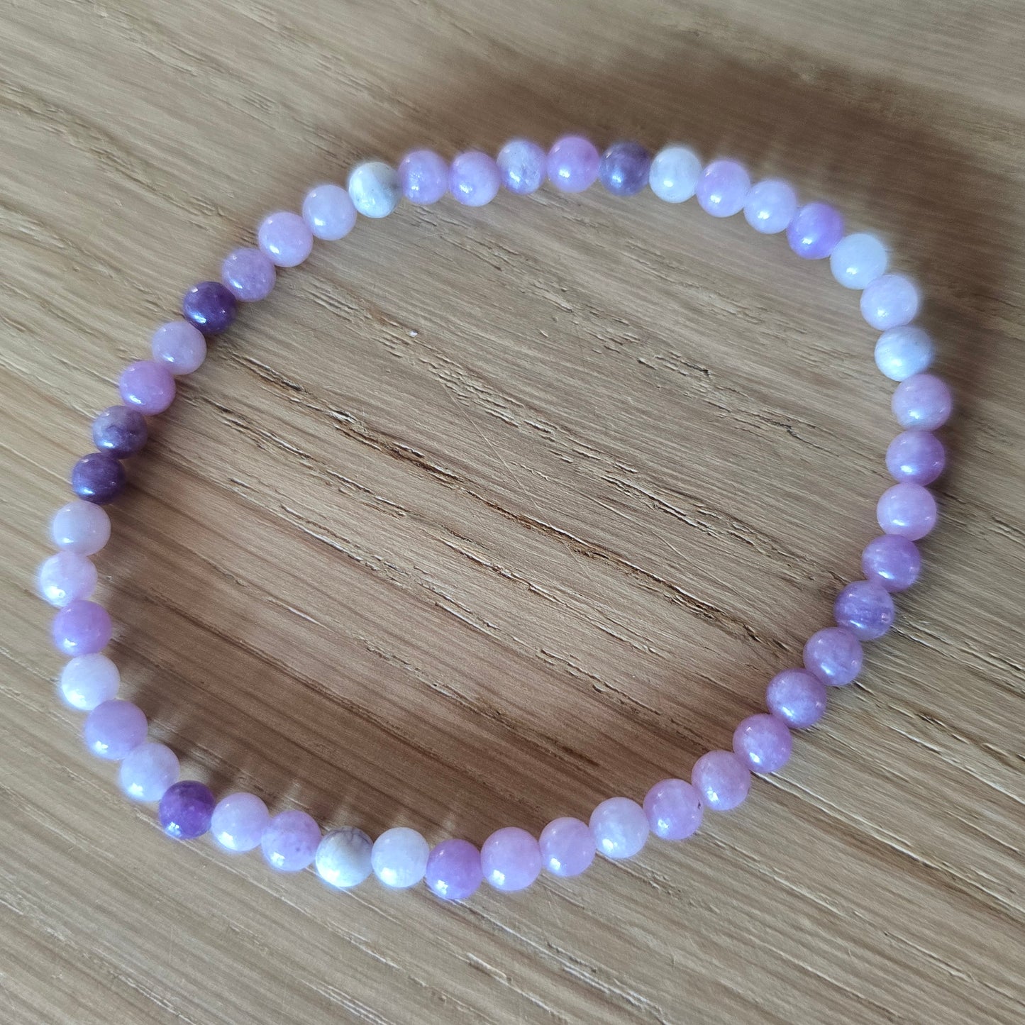 Lepidoliet Kogelarmband · 4 mm · Elastiek
