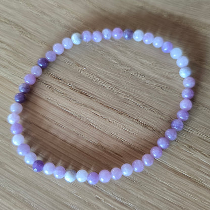 Lepidoliet Kogelarmband · 4 mm · Elastiek