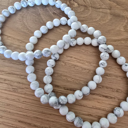 Howliet Kogelarmband · 6 mm · Elastiek