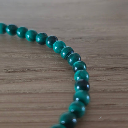 Malachiet Kogelarmband · 4 mm · Elastiek