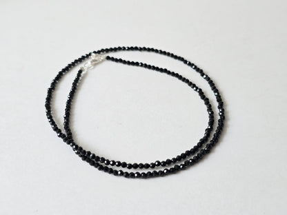 Zwarte Toermalijn Collier · 2 mm gefacetteerd · Sterling Zilver