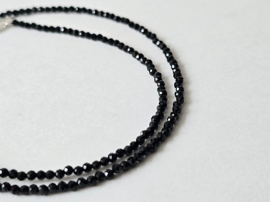 Zwarte Toermalijn Collier · 2 mm gefacetteerd · Sterling Zilver