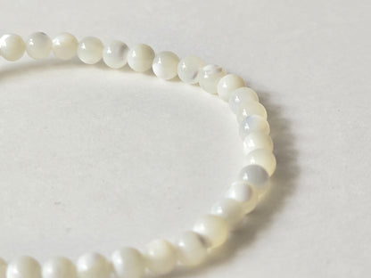 Shell stone Kogelarmband · 4 mm · Elastiek